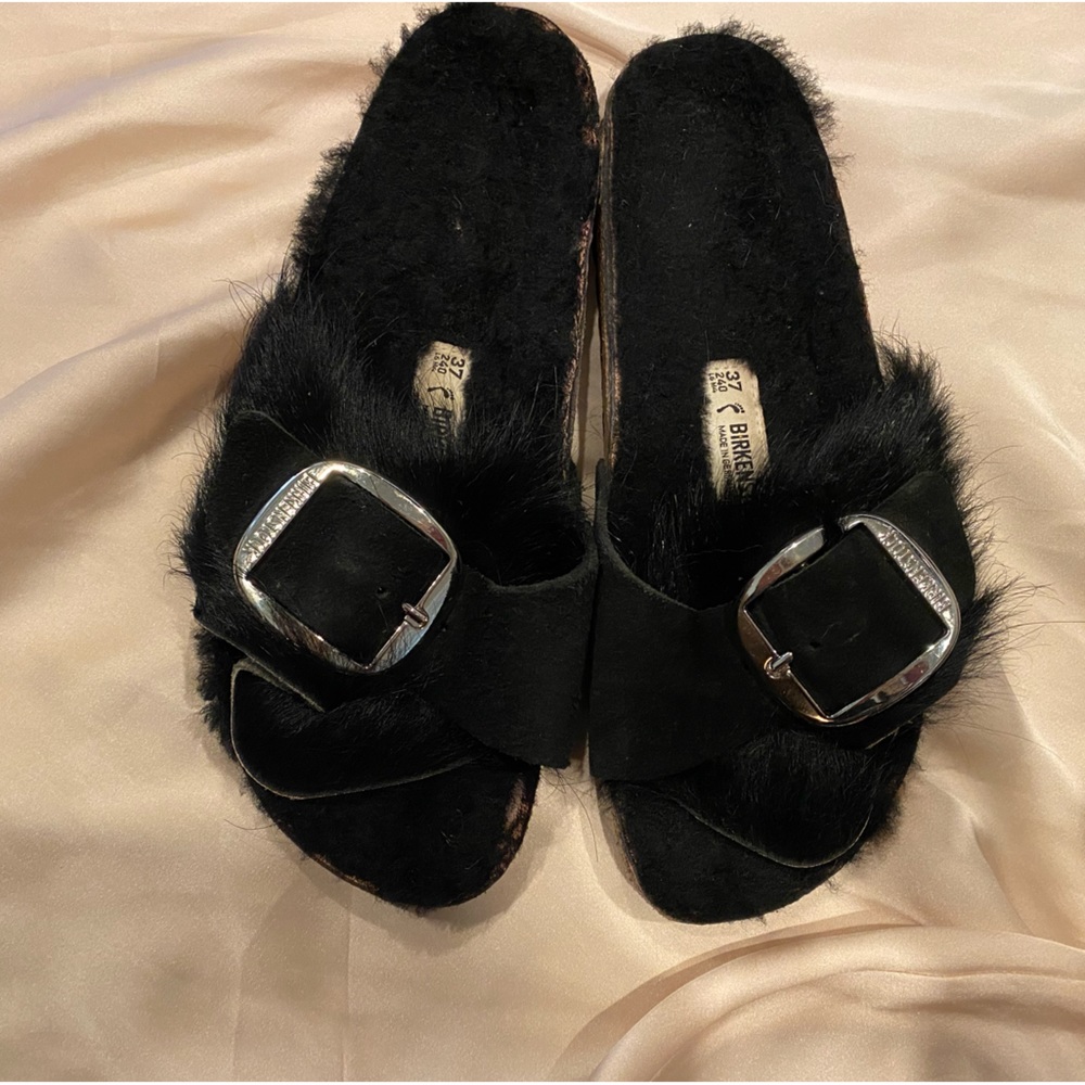 Birkenstock suede and calfskin big buckle sandals